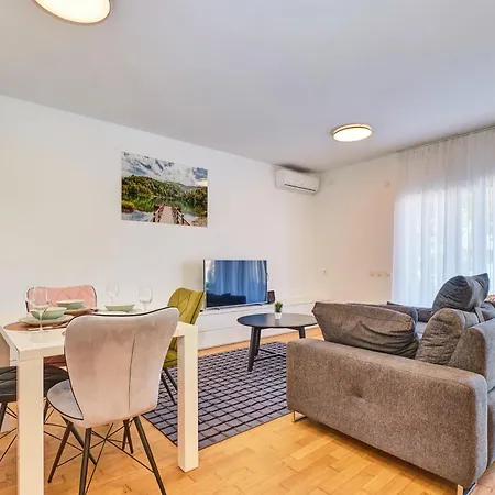 Dea 4 Apartman Mali Losinj